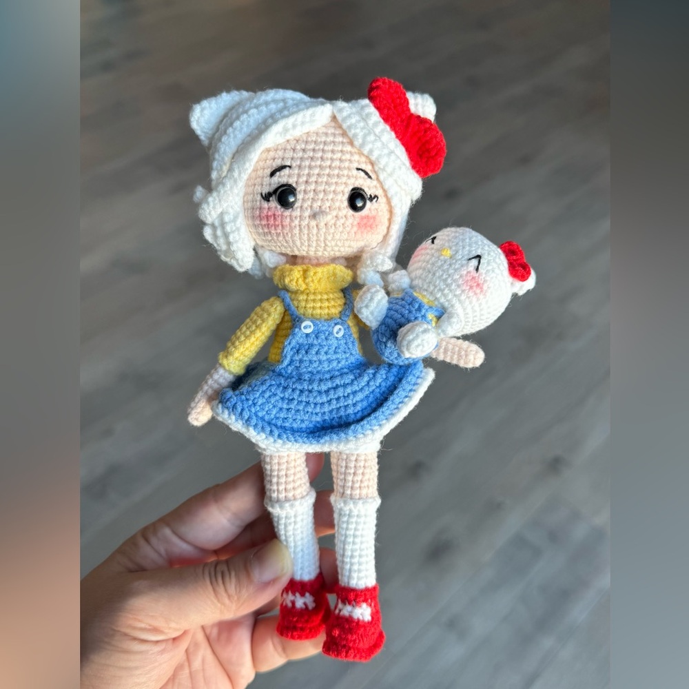 🧶Handmade Crochet KT girl with mini kitty